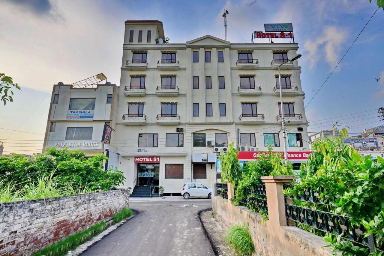 Vivo Hotels Džalandhar Exteriér fotografie